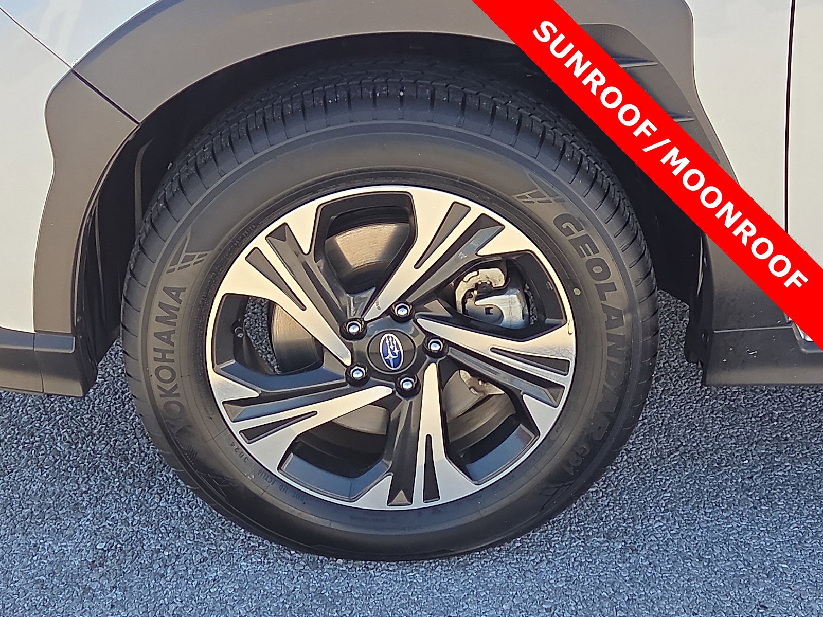 Used 2024 Subaru Crosstrek 2.0i Premium image 7