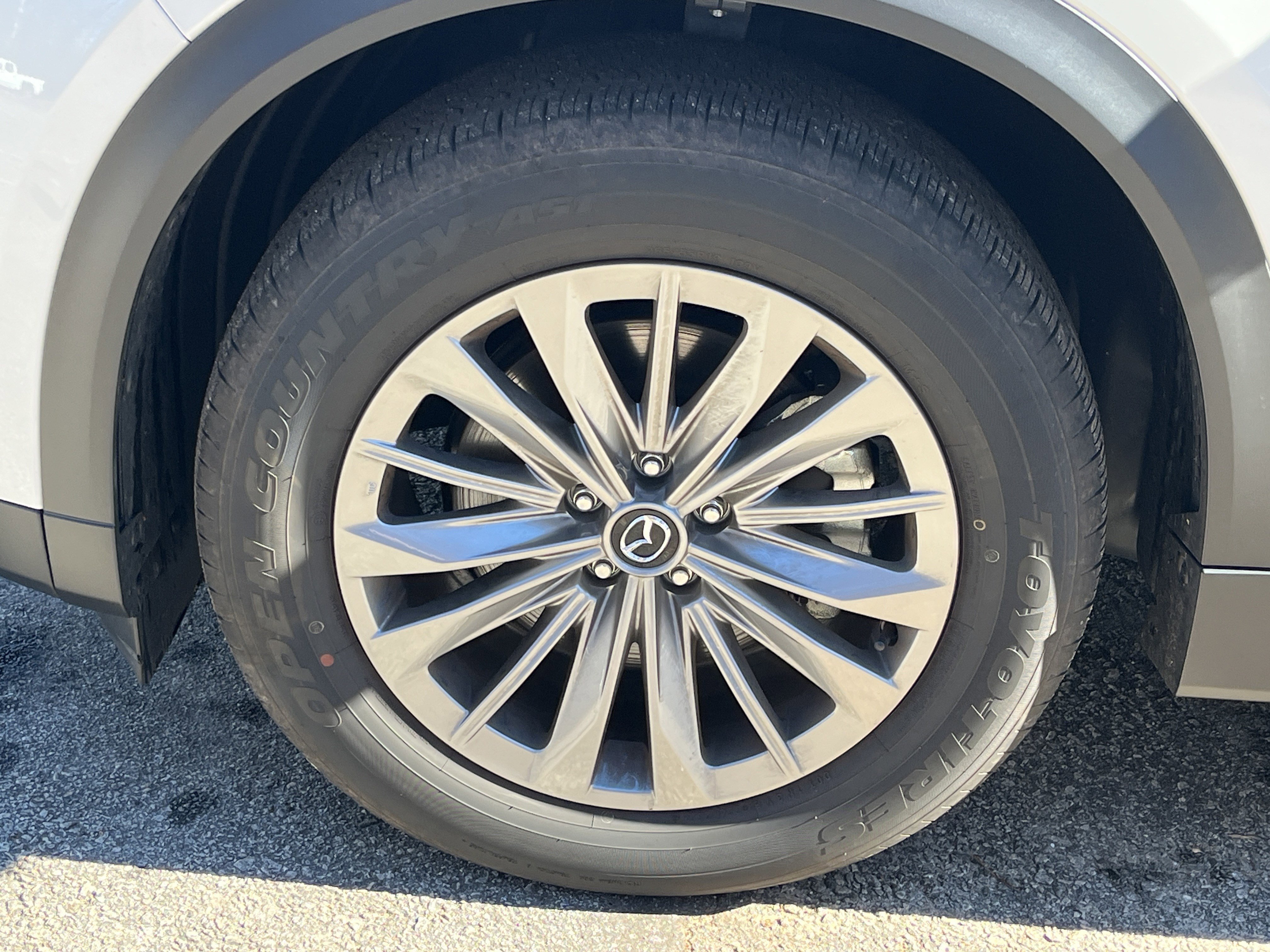 Used 2025 MAZDA CX-90 3.3 Turbo w/ Preferred Package image 34