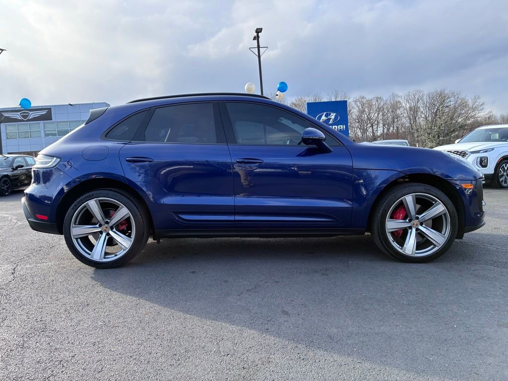 Used 2023 Porsche Macan S AWD/4WD image 8