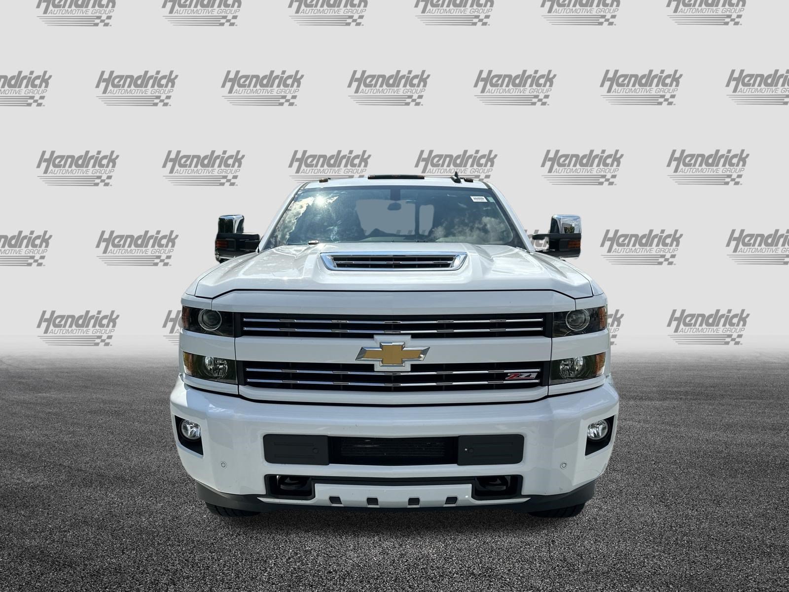 Used 2019 Chevrolet Silverado 2500 LT w/ Custom Sport Edition AWD/4WD image 3