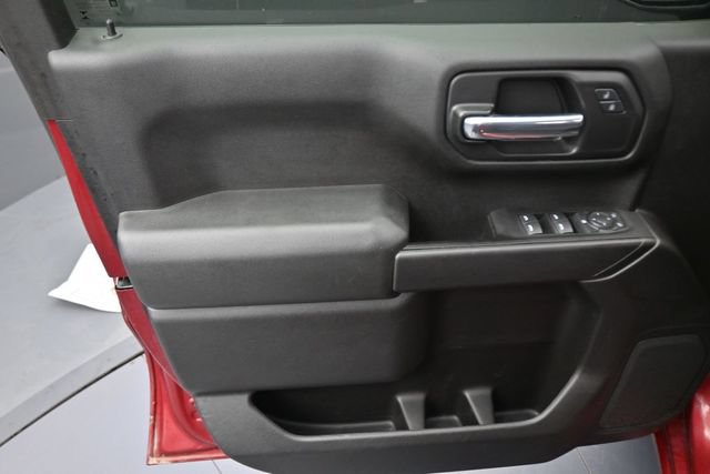 Used 2020 Chevrolet Silverado 1500 Custom w/ Custom Value Package AWD/4WD image 19