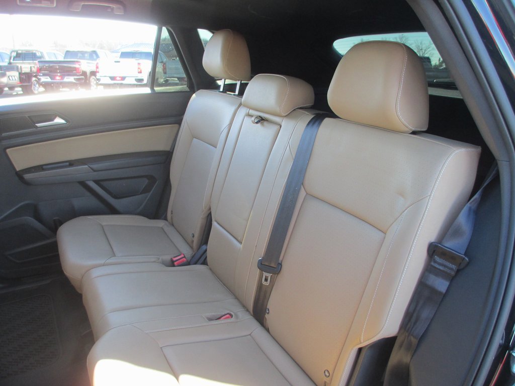 Used 2020 Volkswagen Atlas Cross Sport SEL image 19