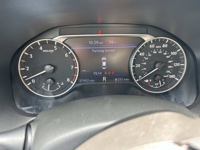 Used 2025 Nissan Altima 2.5 SV FWD image 35