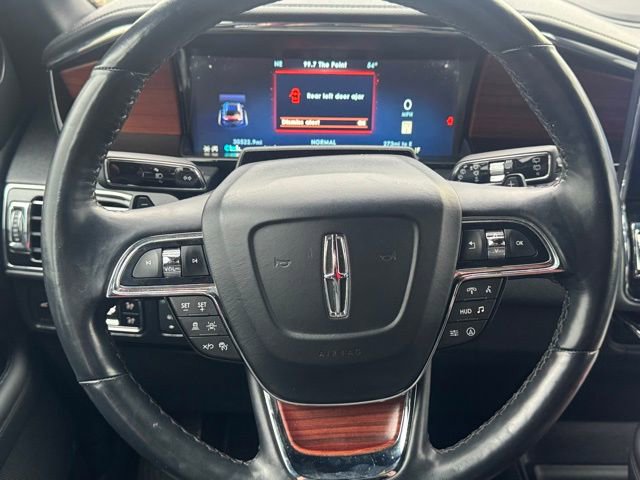 Used 2024 Lincoln Navigator Reserve image 13