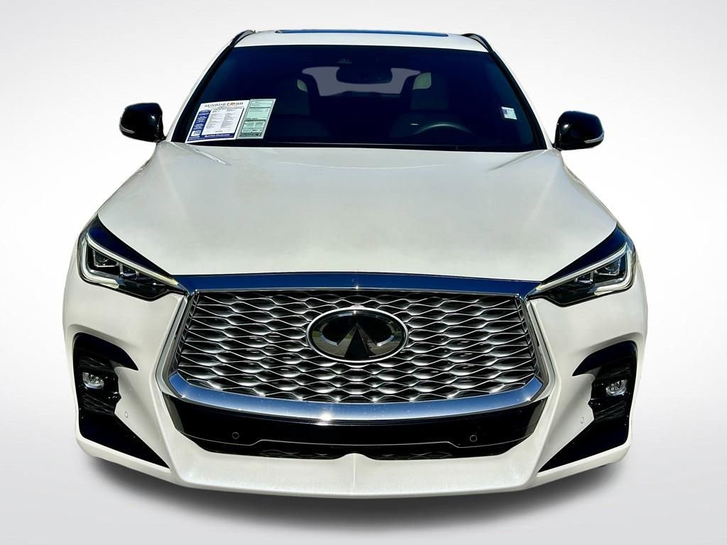 Used 2022 INFINITI QX55 Essential w/ Proassist Package image 2