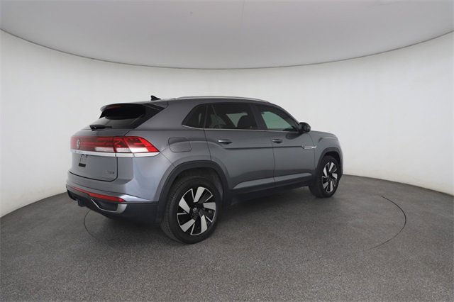 Used 2024 Volkswagen Atlas Cross Sport SE image 19