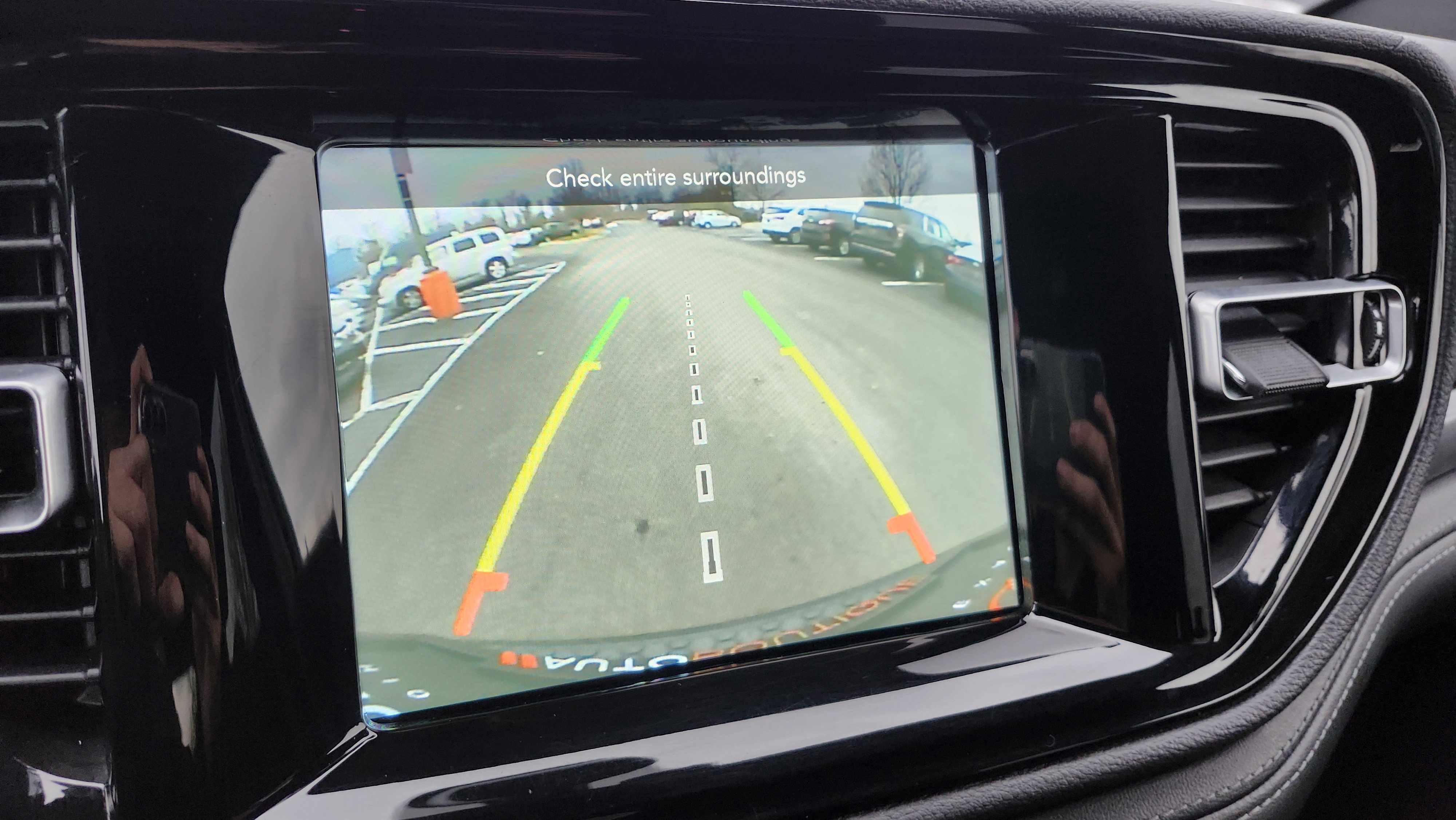 Used 2023 Dodge Durango SXT image 2