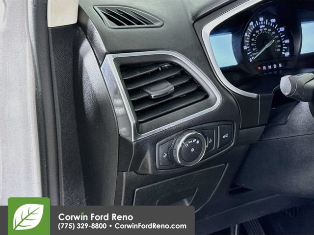 Used 2016 Ford Edge Titanium AWD/4WD image 12