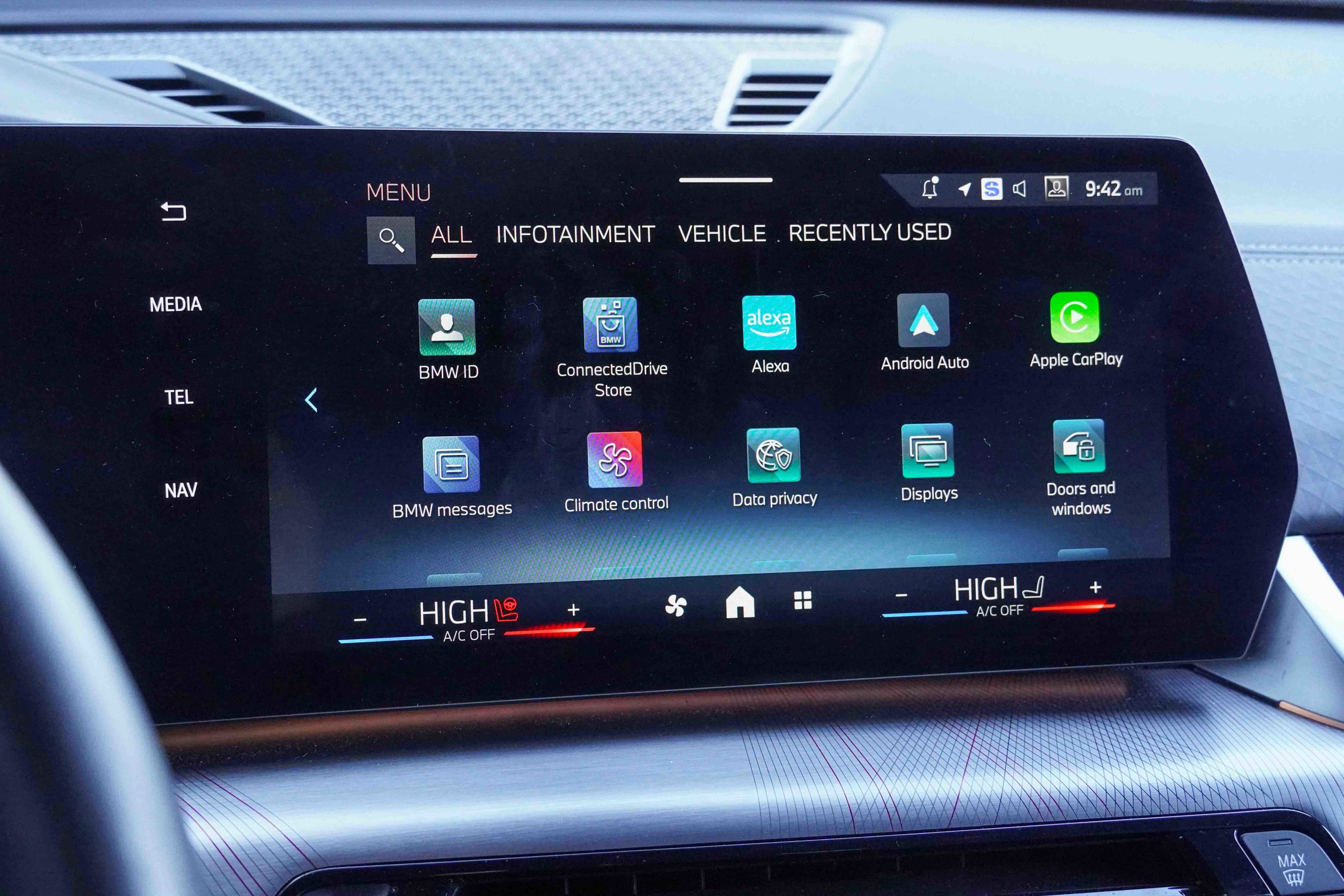 Certified 2025 BMW X2 xDrive28i w/ Premium Package image 25