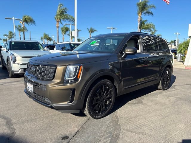Certified 2021 Kia Telluride EX w/ EX Premium Package AWD/4WD image 3