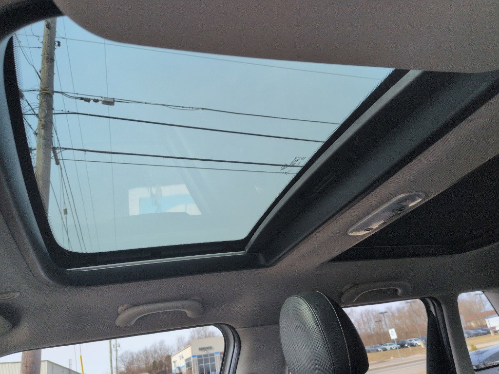 Used 2015 MINI Cooper S image 8