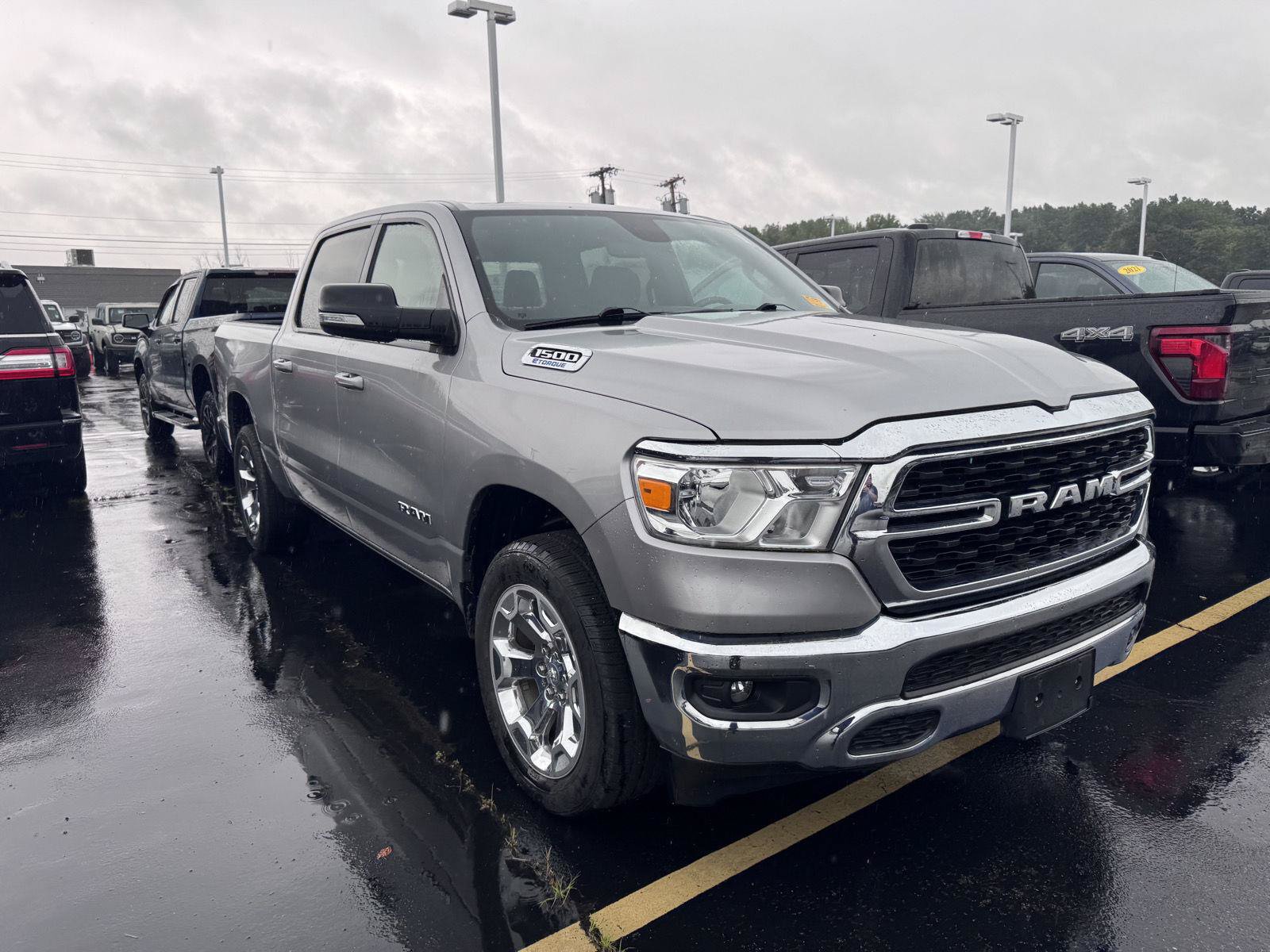 Used 2022 RAM 1500 Big Horn AWD/4WD image 3