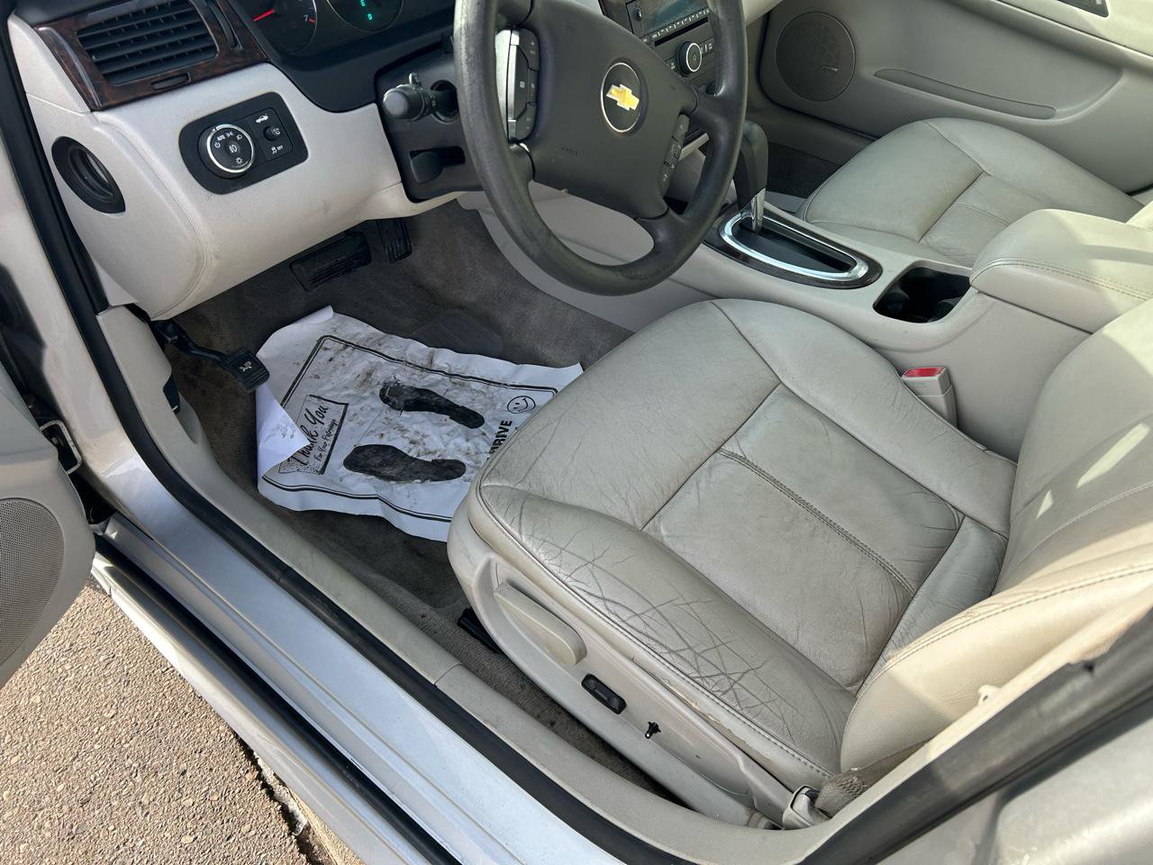 Used 2015 Chevrolet Impala LTZ FWD image 10