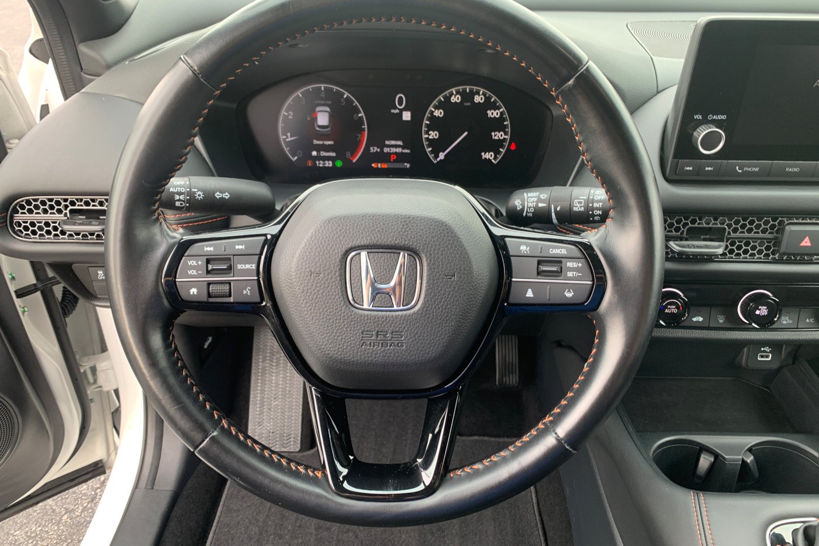 Used 2025 Honda HR-V Sport image 28