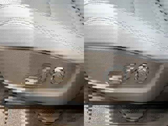 New 2026 Genesis GV70 2.5T Advanced image 27