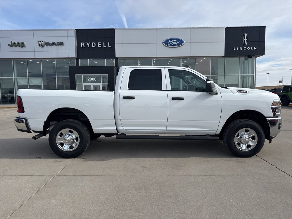 New 2026 RAM 2500 Tradesman AWD/4WD image 2