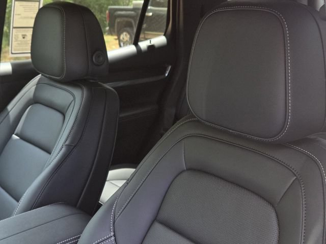 New 2027 GMC Terrain Elevation w/ Elevation Premium Package FWD image 26
