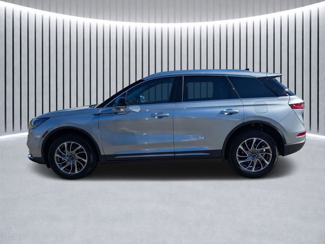 Certified 2022 Lincoln Corsair FWD w/ Equipment Group 101A image 8