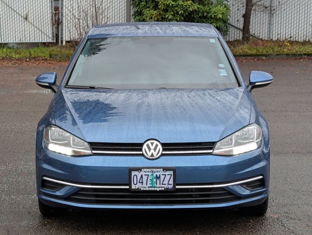 Used 2019 Volkswagen Golf S image 8