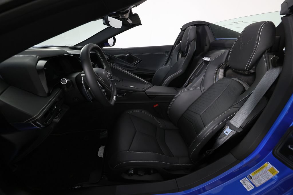 Used 2025 Chevrolet Corvette E-Ray w/ Stealth Interior Trim Package AWD/4WD image 13