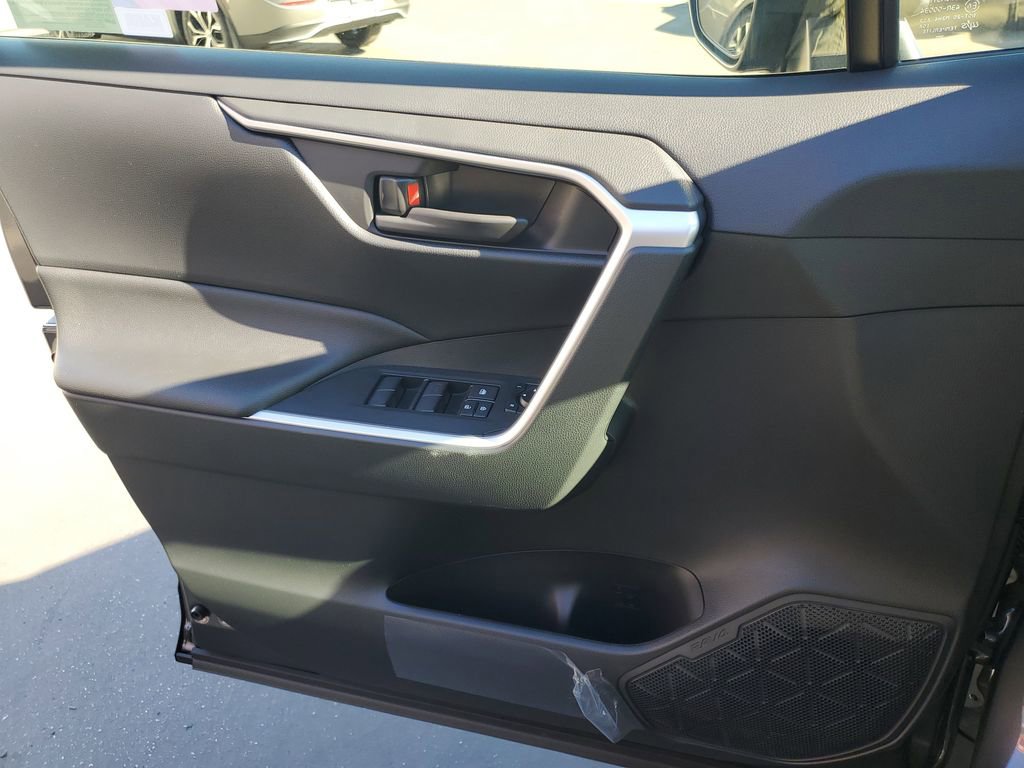 New 2025 Toyota RAV4 LE image 25