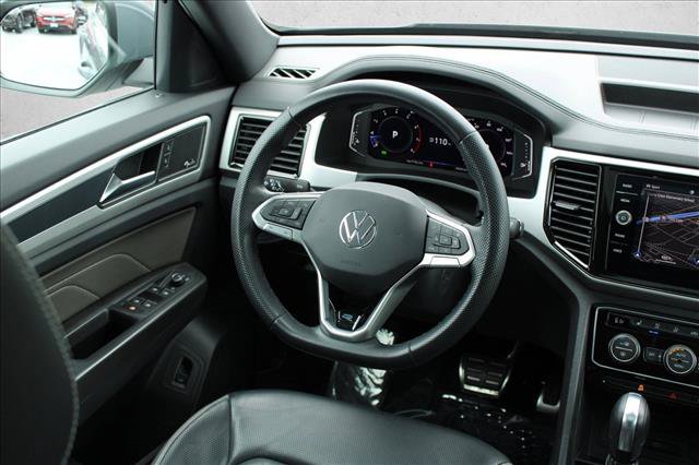 Used 2022 Volkswagen Atlas Cross Sport SEL Premium R-Line AWD/4WD image 24