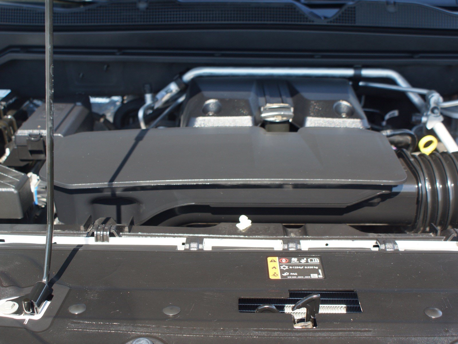 Used 2024 GMC Canyon AT4 w/ Canyon Safety Plus Package AWD/4WD image 26