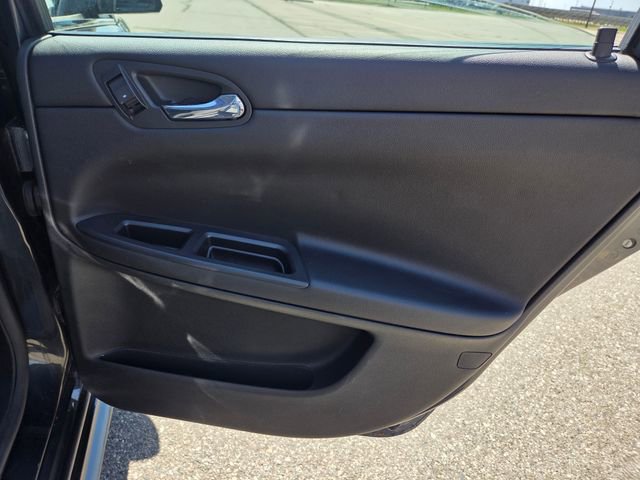 Used 2014 Chevrolet Impala LTZ FWD image 37