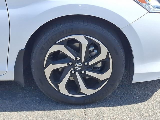 Used 2017 Honda Accord EX-L image 29