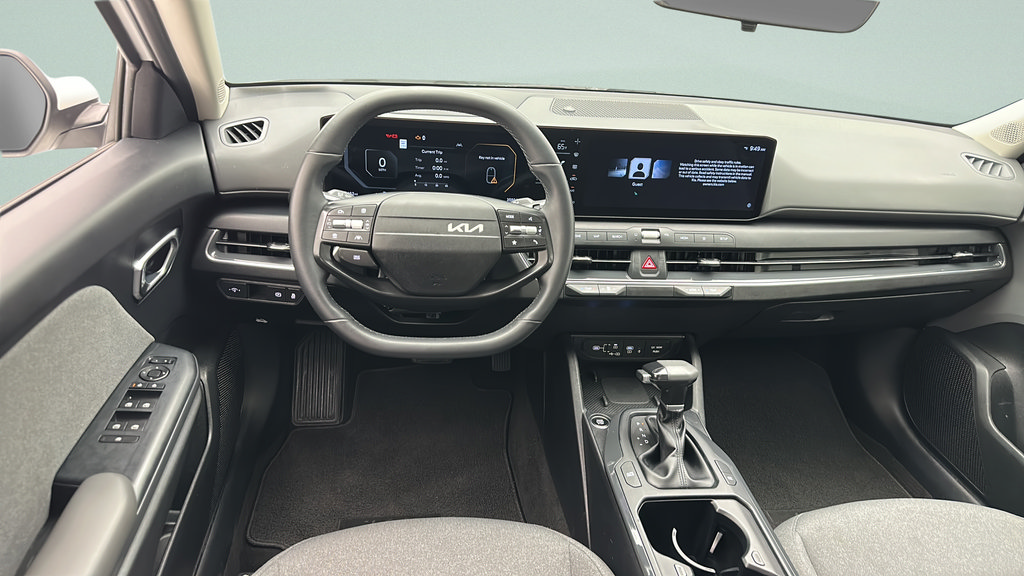 Used 2025 Kia K4 EX FWD image 9