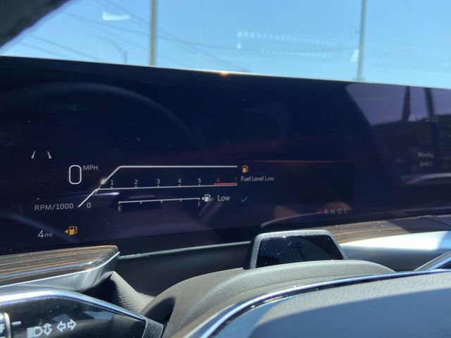 New 2026 Cadillac Escalade Luxury RWD image 17