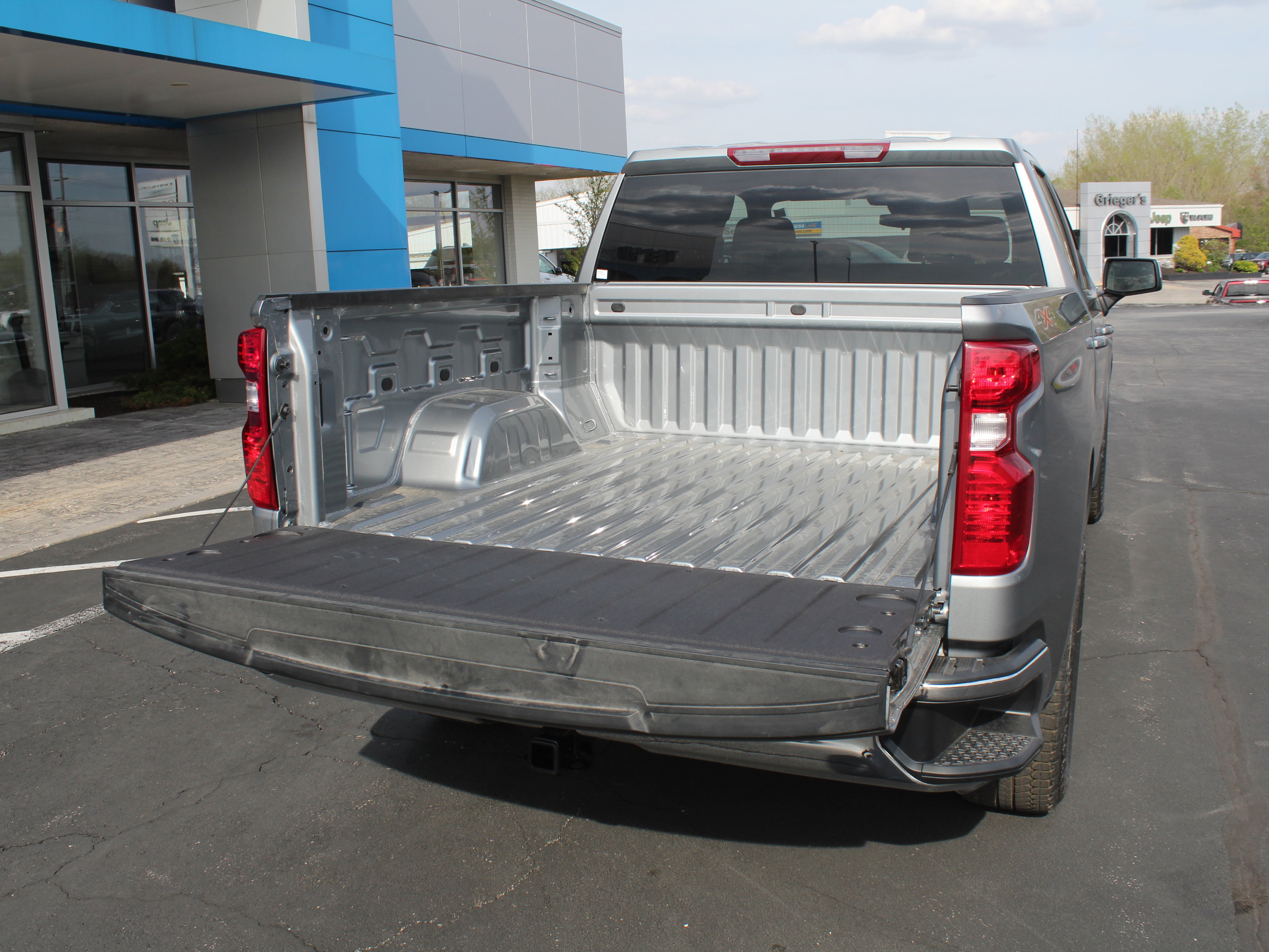 New 2026 Chevrolet Silverado 1500 LT AWD/4WD image 17