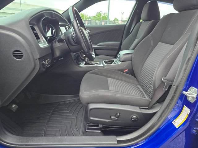 Used 2022 Dodge Charger SXT w/ Driver Convenience Group AWD/4WD image 8