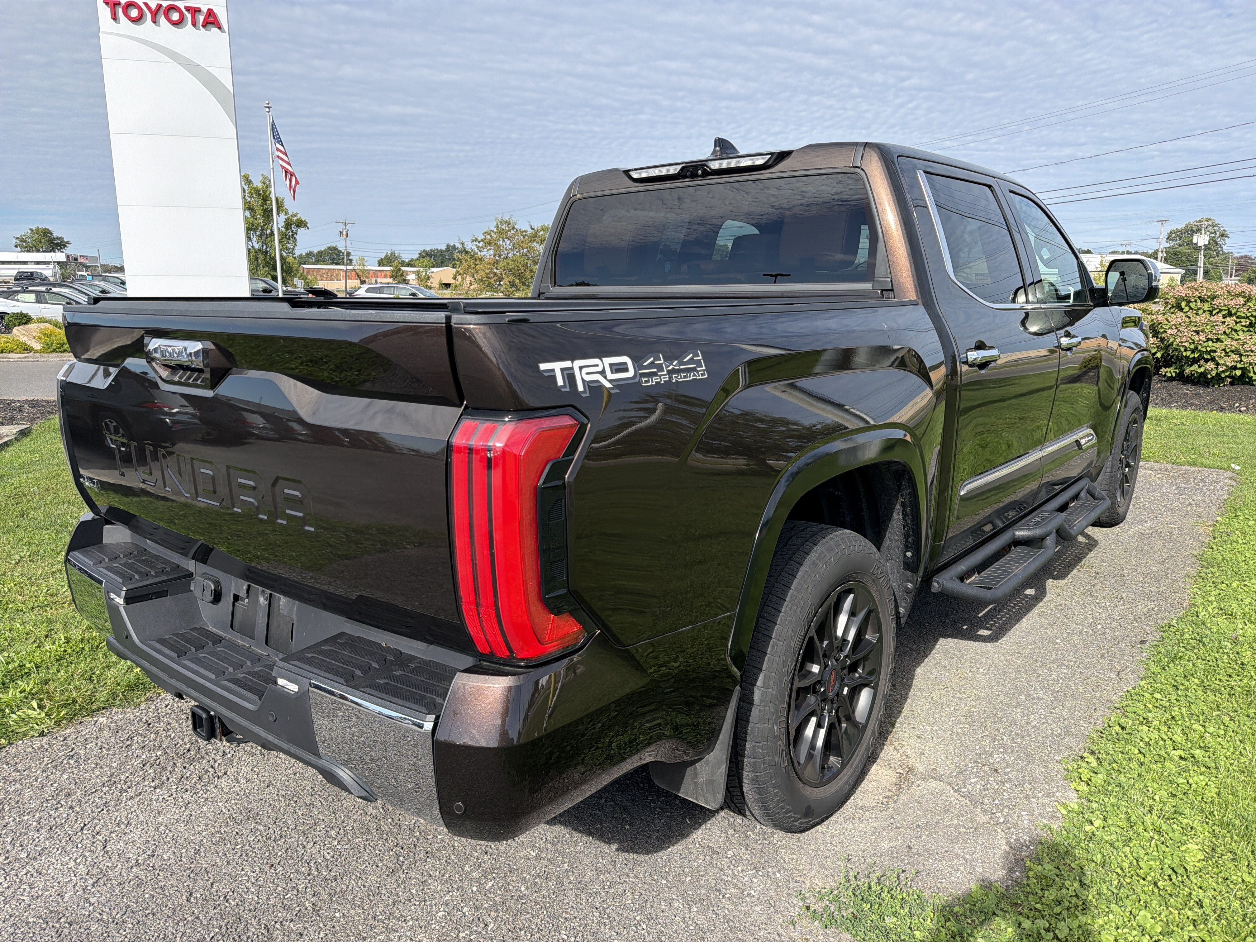 Used 2023 Toyota Tundra 1794 Edition w/ TRD Off-Road Package AWD/4WD image 7