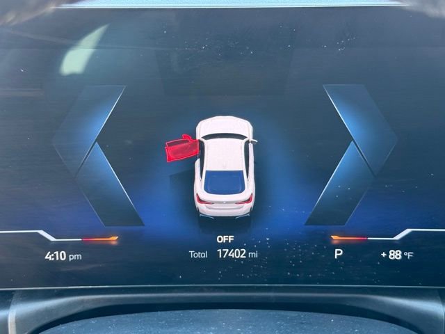 Used 2023 BMW i4 eDrive35 w/ Premium Package RWD image 27