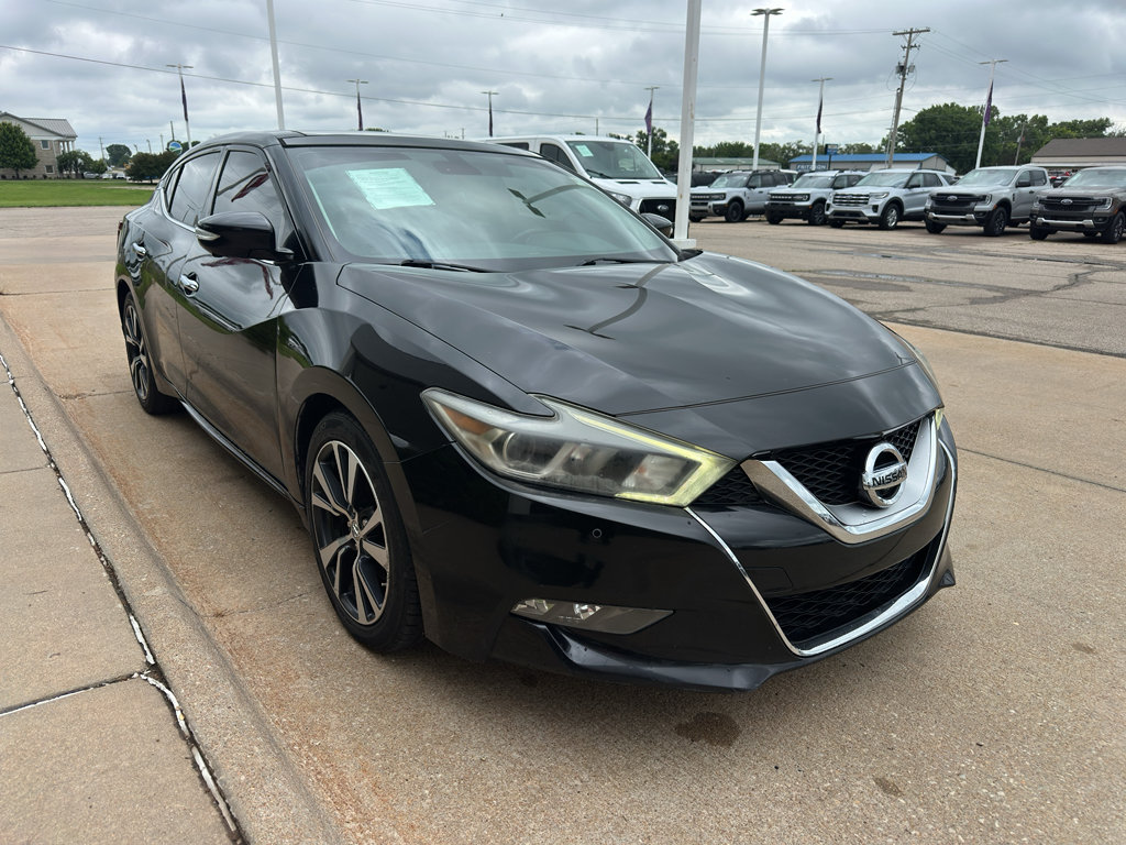Used 2017 Nissan Maxima Platinum FWD image 6
