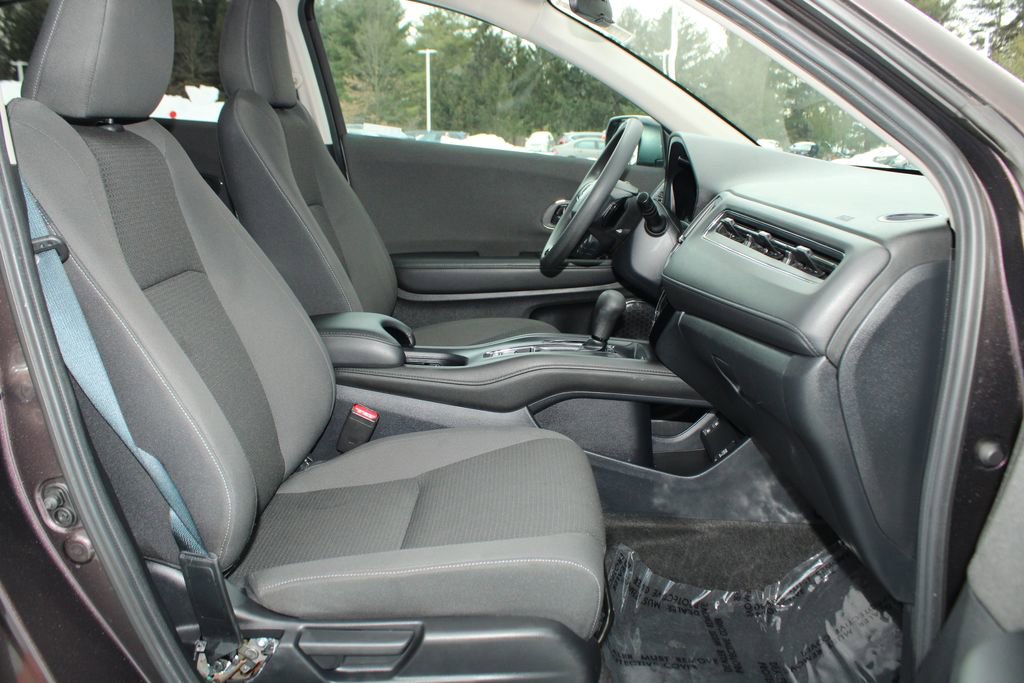 Used 2021 Honda HR-V EX image 12