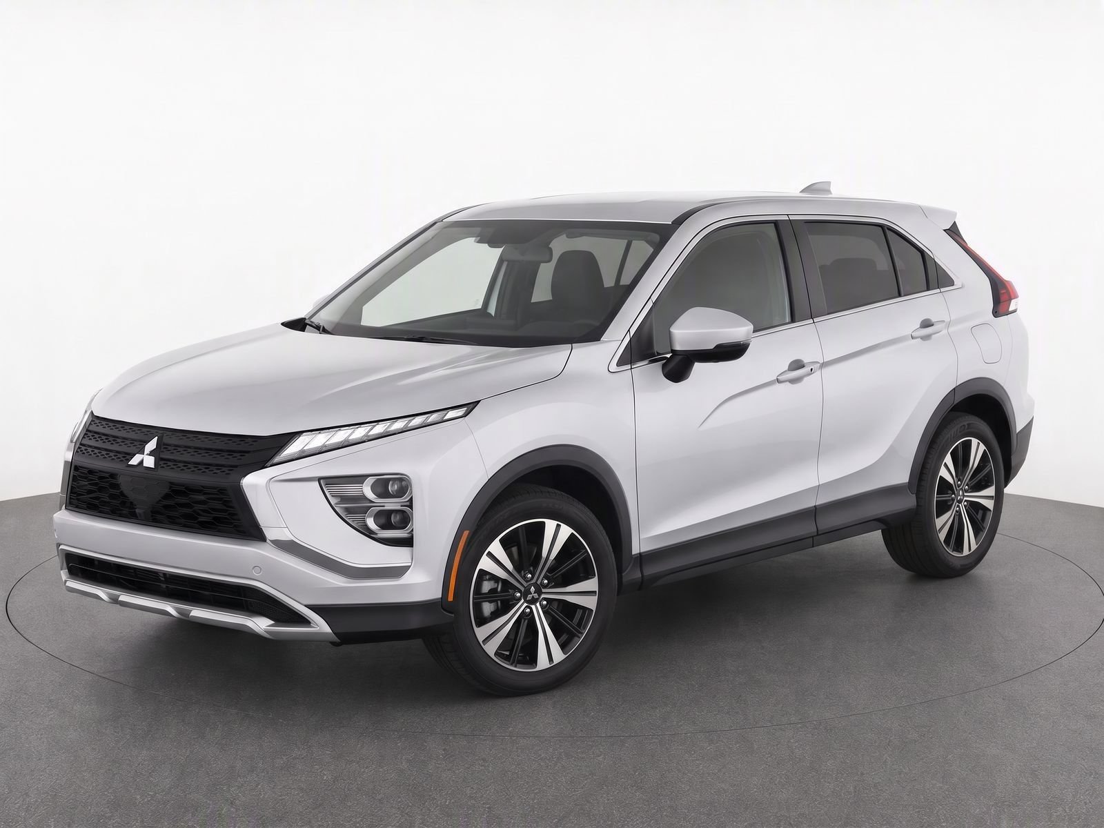 Used 2025 Mitsubishi Eclipse Cross SE AWD/4WD image 2