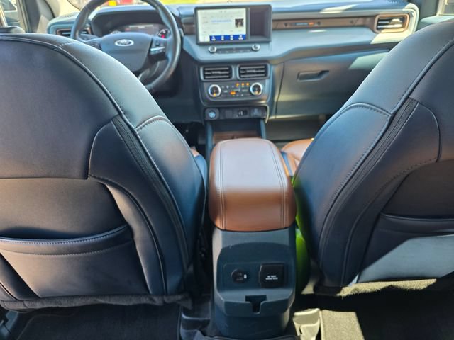 Used 2024 Ford Maverick Lariat w/ FX4 Off-Road Package AWD/4WD image 16