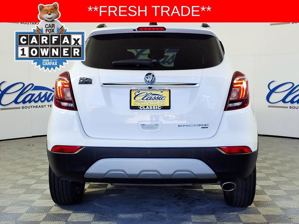 Used 2022 Buick Encore Preferred w/ Safety Package image 4