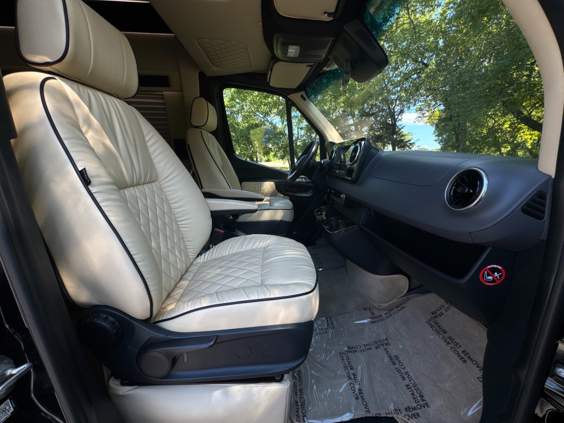 Used 2019 Mercedes-Benz Sprinter 170 image 20
