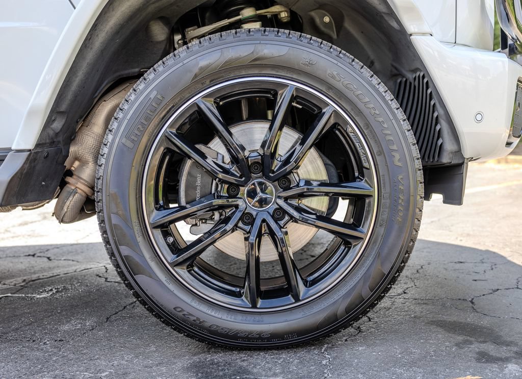 Used 2025 Mercedes-Benz G 550 image 30