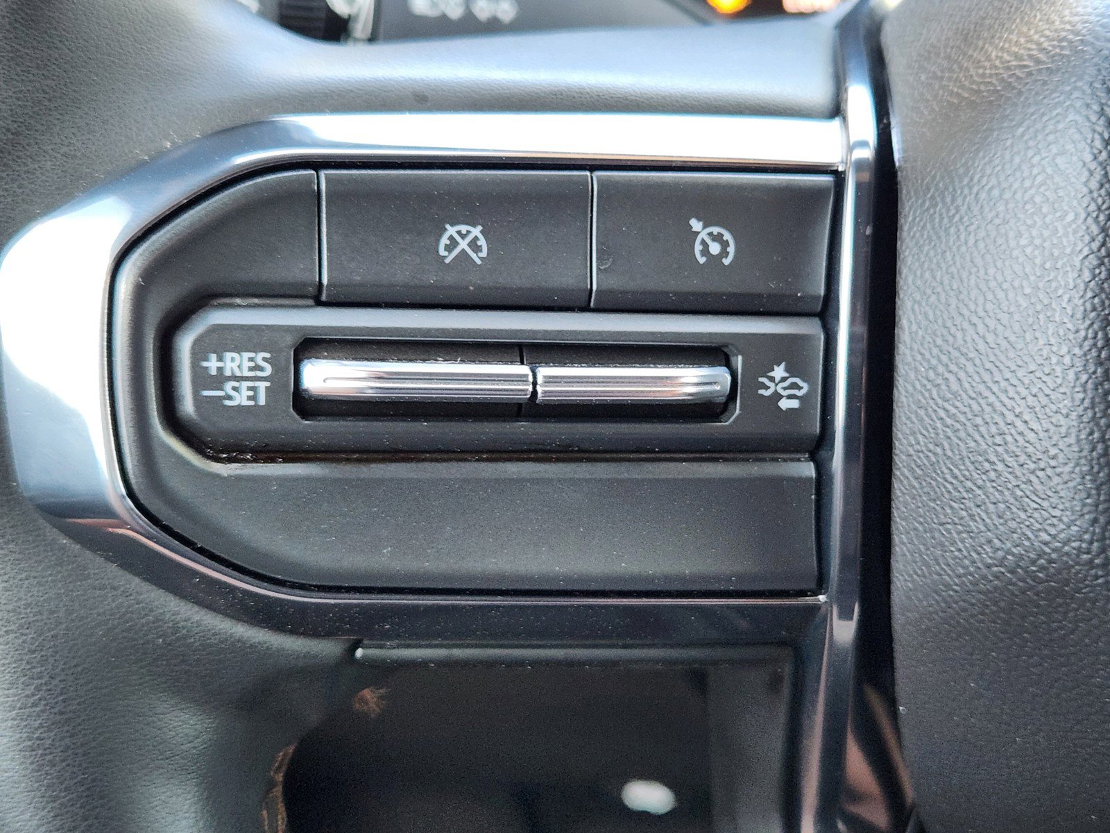 Used 2023 GMC Canyon AT4 w/ AT4 Premium Package image 21