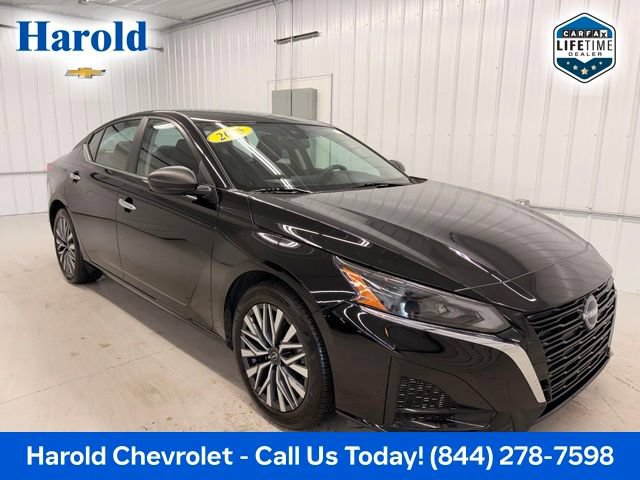 Used 2025 Nissan Altima 2.5 SV
