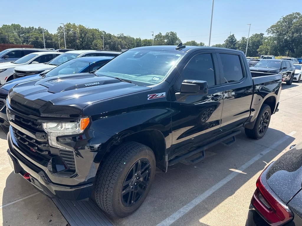 Used 2024 Chevrolet Silverado 1500 LT Trail Boss AWD/4WD image 1