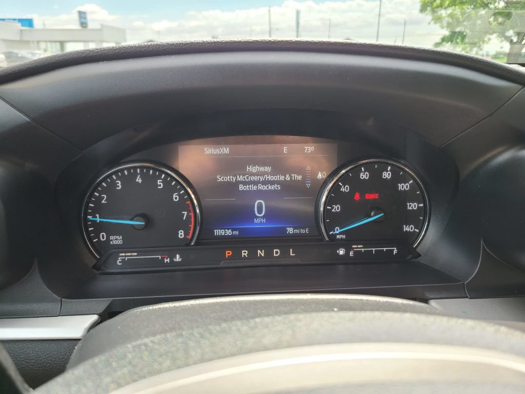 Used 2022 Ford Explorer XLT AWD/4WD image 30