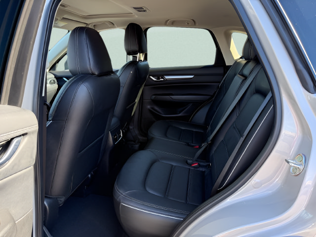 Used 2025 MAZDA CX-5 AWD 2.5 S w/ Preferred Package image 4