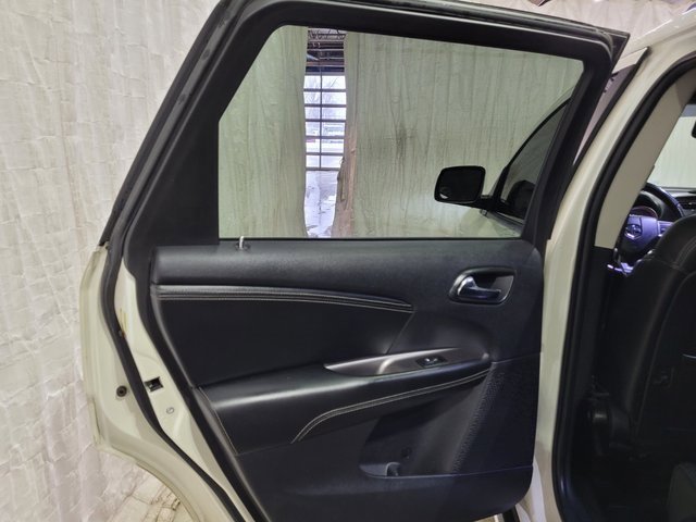 Used 2015 Dodge Journey Crossroad w/ Rear Seat Video Group image 51
