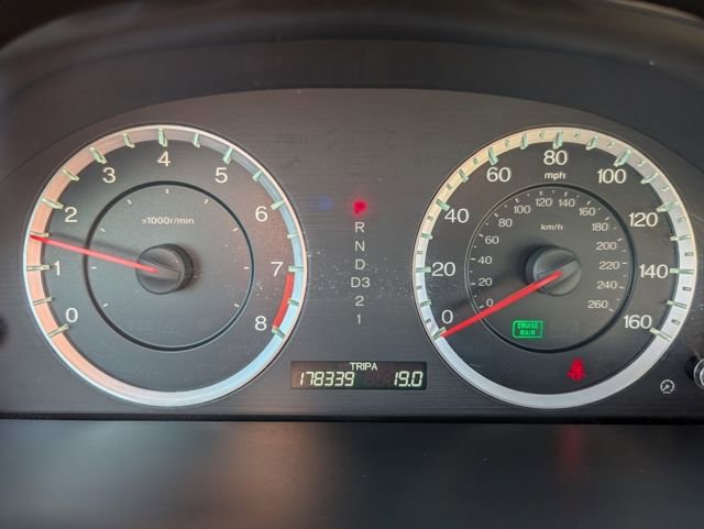 Used 2010 Honda Accord EX-L image 11