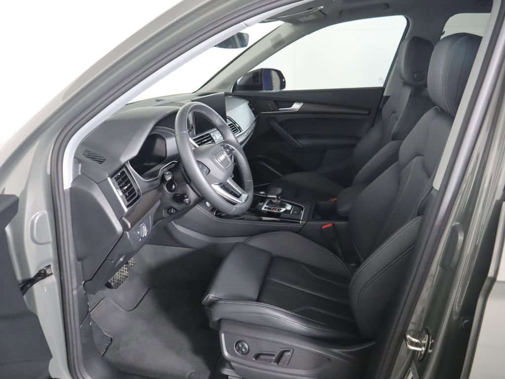 Certified 2025 Audi Q5 2.0T Premium Plus w/ Premium Plus Package image 20